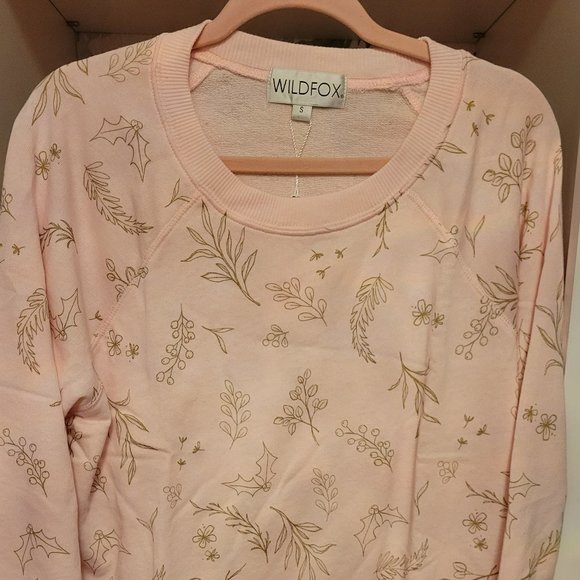 NWT Wildfox Mistletoe Sommers Sweatshirt, Small - Picture 1 of 5